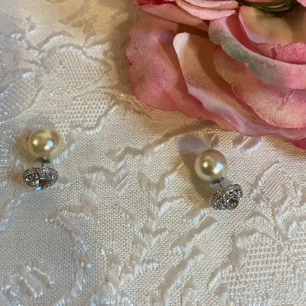 🛍Swarovski Treasure Earrings white Rhodium plated